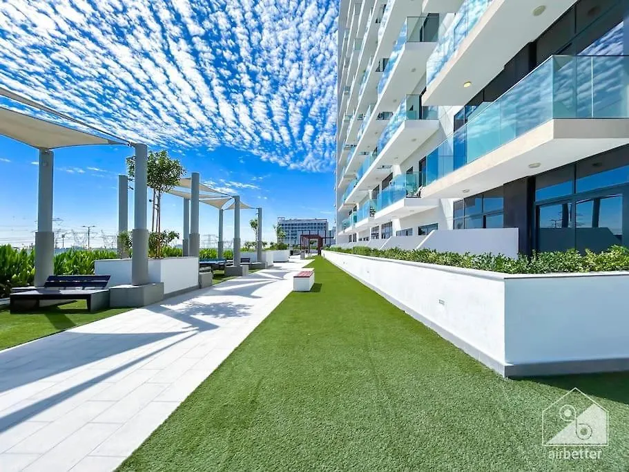 Balcony Studio Haven In Riviera Dubai Apartment