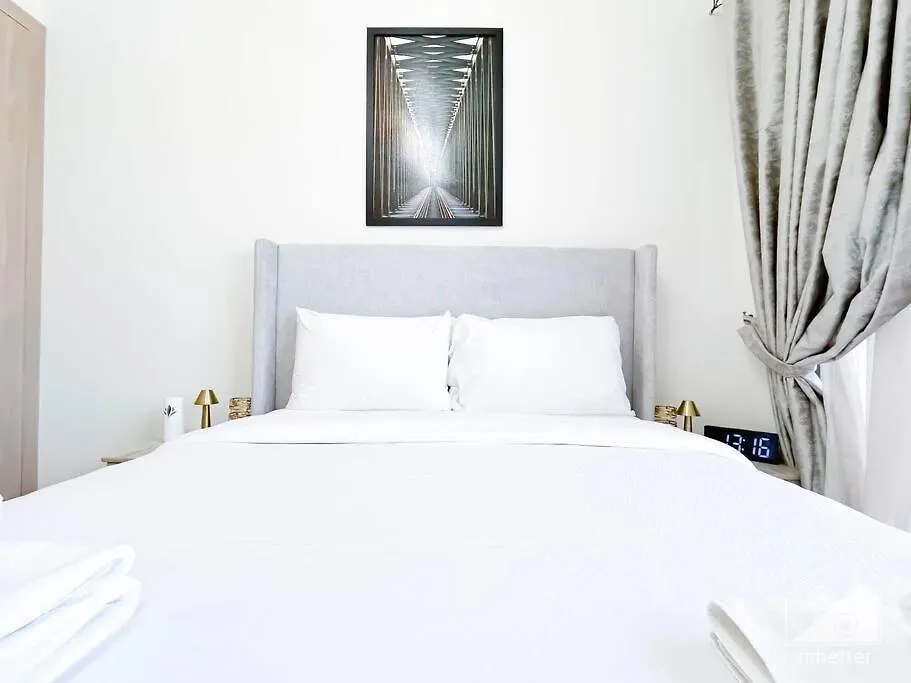 Balcony Studio Haven In Riviera Dubai Apartment
